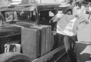 African-Americans traveling in Elizabeth City, Florida by Jack Delano, 1940.
