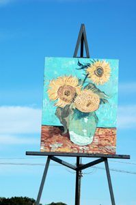 Sunflower painting in Goodland, Kansas by Reletta Clumsky.